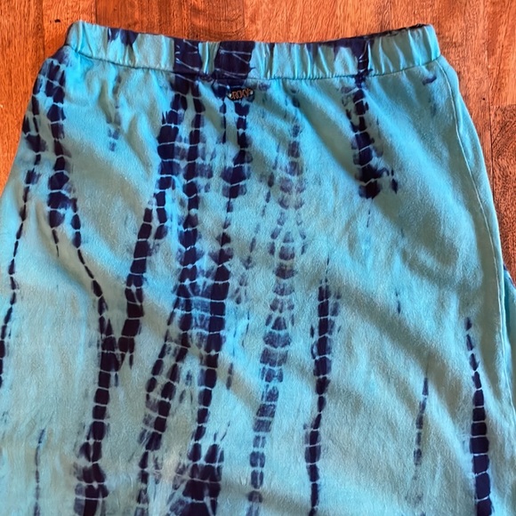 Tie dye skirt - Picture 3 of 4